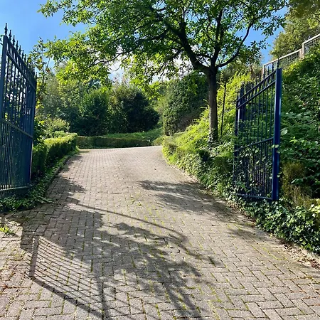 De Biejebosj Appartement *